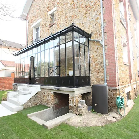 Sdb Privees A Parking Gratuit Pres De Paris